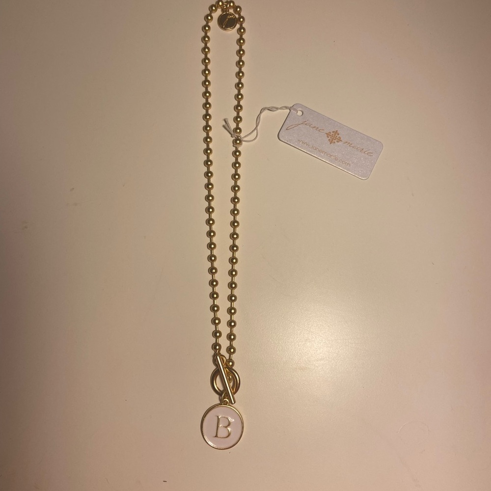 16" WHITE EPOXY "B" INITIAL ON BEAD CHAIN WITH TOGGLE NECKLACE. Never worn.